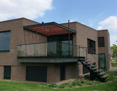 Villa met gardenhouse te Ooike